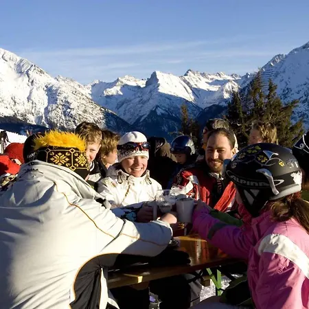 In Holzgau/tirol 616 شقة هولزاغو