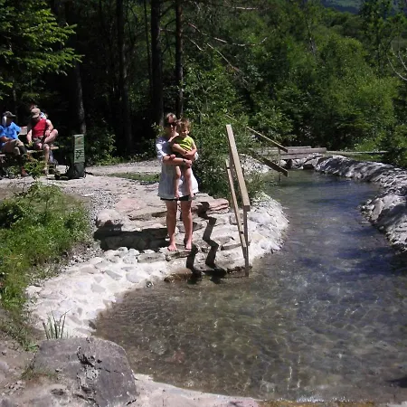 In Holzgau/tirol 616 Διαμέρισμα *